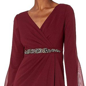 Adrianna Papell Women's Beaded Waistline Chiffon Long Sleeve Knit Crepe Dress